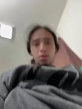 qbaby96 online show from 12/21/24, 11:45