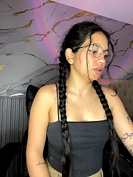 Rosita forever  online show from 11/02/25, 01:02