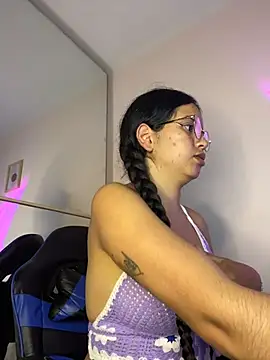 Rosita forever  online show from 03/25/26, 08:04