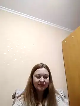 Snapshot of Charlotte391 chatting on 12/21/24, 03:42 Charlotte391 online show from 12/21/24, 03:42