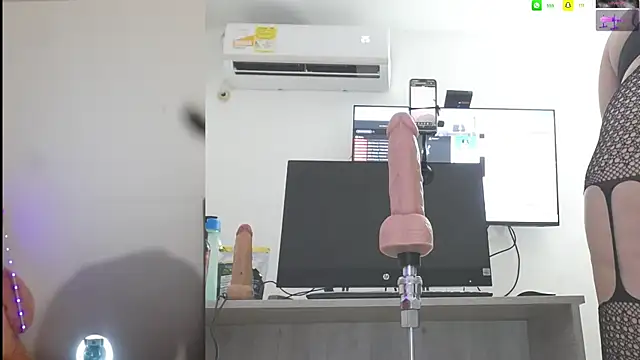 Snapshot of mariana_1_ chatting on 03/23/25, 04:27 mariana 1 online show from 03/23/25, 04:27