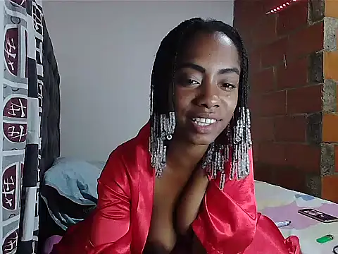 Snapshot of Valentias chatting on 12/03/25, 02:30 Valentias online show from 12/03/25, 02:30