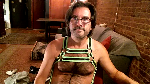 Johnny Bottoms online show from 12/20/24, 10:00