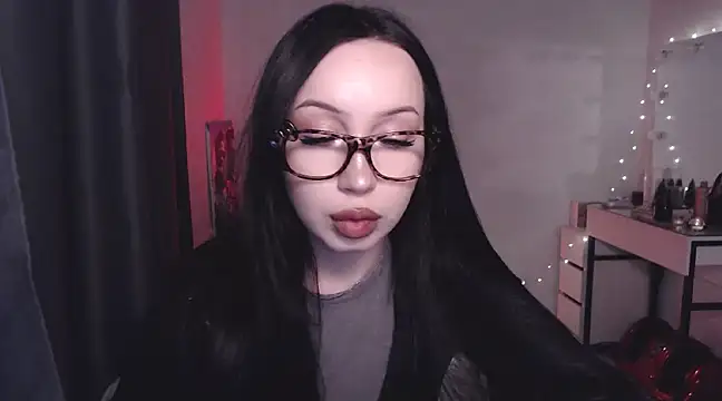 MoranaMissGod online show from 12/27/24, 09:43