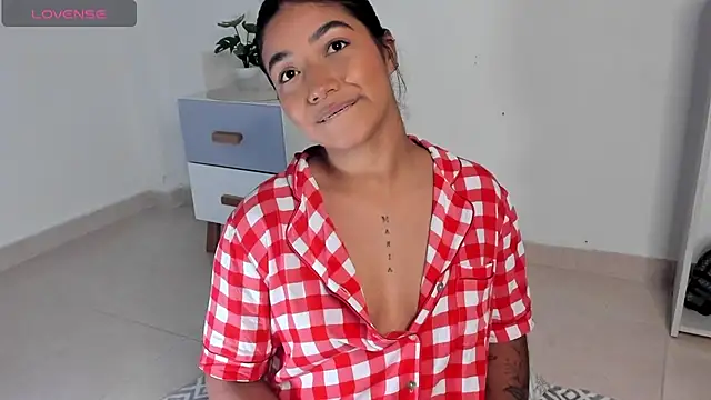 martina roldam online show from 12/25/24, 11:53