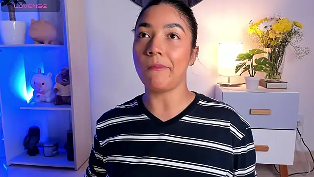 martina roldam online show from 01/23/25, 01:08