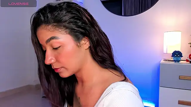 martina roldam online show from 02/10/25, 10:09