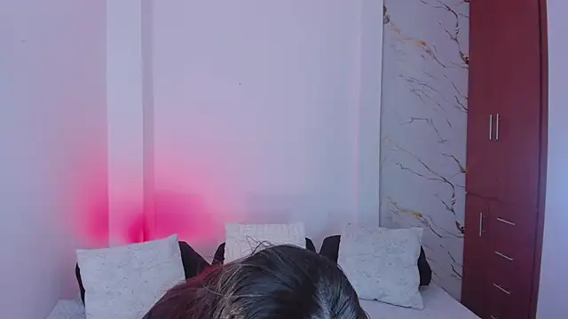 martina roldam online show from 03/25/26, 02:06