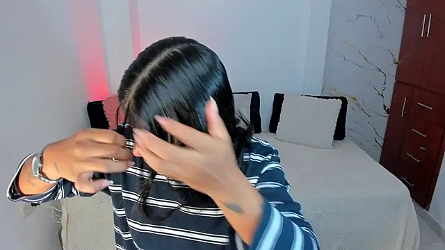 martina roldam online show from 06/05/26, 04:08