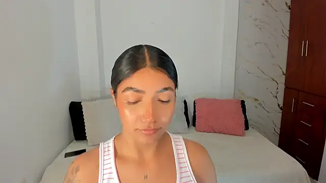 Snapshot of martina_roldam chatting on 07/21/26, 01:41 martina roldam online show from 07/21/26, 01:41