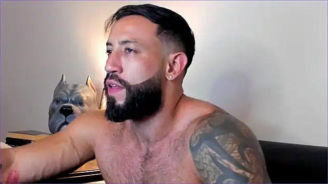 Snapshot of BradLeon_ chatting on 09/24/25, 11:52 BradLeon  online show from 09/24/25, 11:52