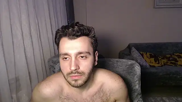 handsomeee04 online show from 03/01/26, 09:39