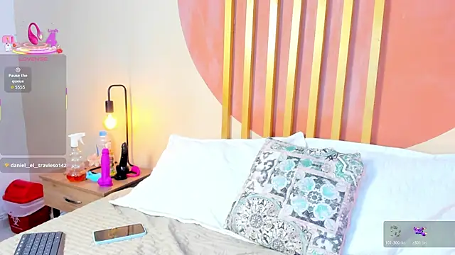 Nicole Angels  online show from 01/07/26, 08:00