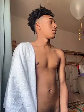 Boy cock18 online show from 05/22/26, 04:23