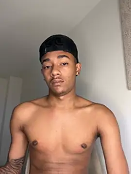 Boy cock18 online show from 06/06/26, 06:01