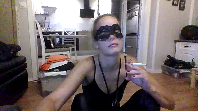 Snapshot of Kennethkine chatting on 09/15/25, 01:11 Kennethkine online show from 09/15/25, 01:11