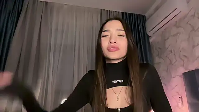 MilenaMilven online show from 01/06/25, 12:05