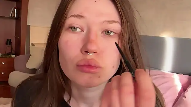 Snapshot of eva_varnerr chatting on 05/25/26, 03:12 eva varnerr online show from 05/25/26, 03:12