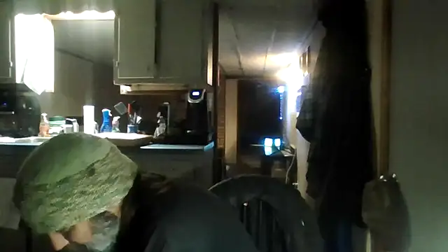 zaneporter46 online show from 10/25/25, 10:23