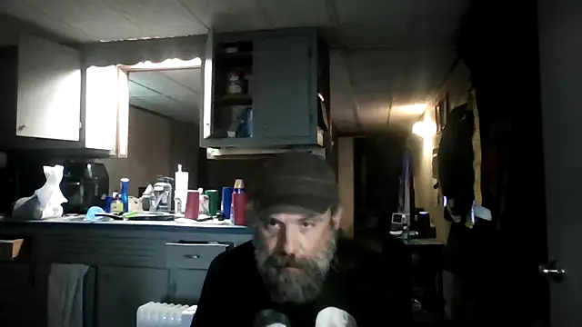 zaneporter46 online show from 12/17/25, 07:53