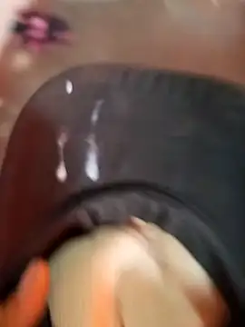 Snapshot of crazysex095 chatting on 02/01/25, 11:58 crazysex095 online show from 02/01/25, 11:58