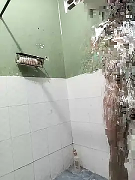 Snapshot of crazysex095 chatting on 10/30/25, 10:32 crazysex095 online show from 10/30/25, 10:32