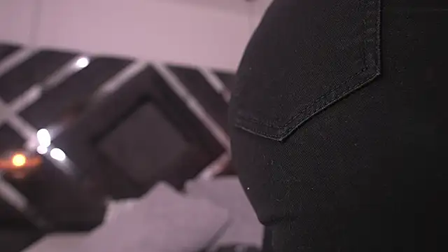 sam lewins online show from 11/01/25, 07:16