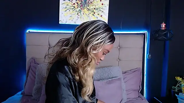 nikkystorm1  online show from 03/13/25, 06:01