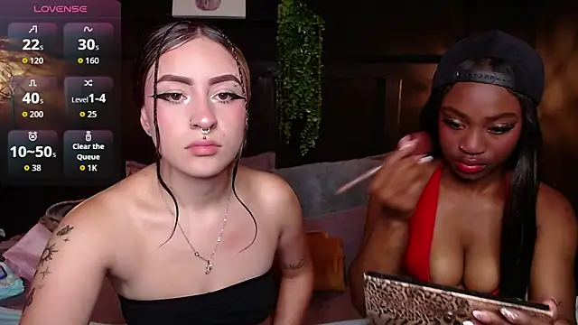 nikkystorm1  online show from 11/08/25, 02:17