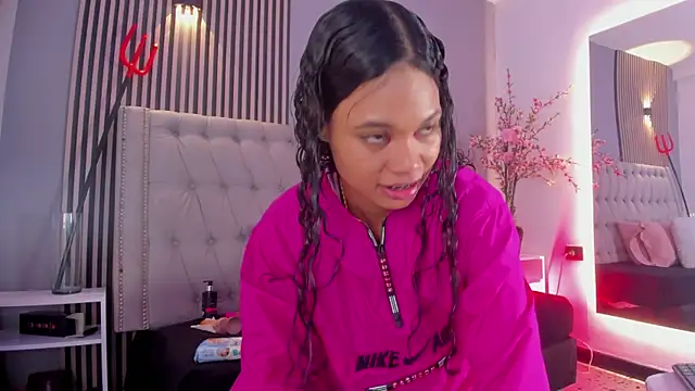 GysellHanson online show from 10/18/25, 11:44