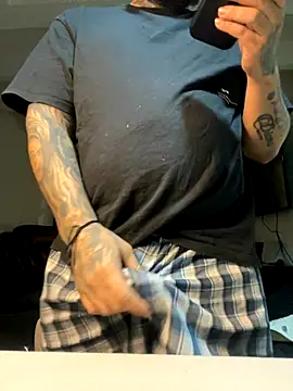 El Titan1998 online show from 11/07/25, 12:16