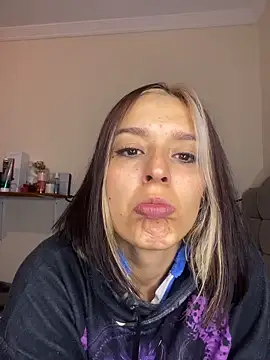 BlueStoneX online show from 12/21/25, 07:04