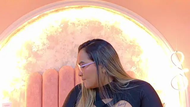 MiaLaurents online show from 03/04/26, 03:12