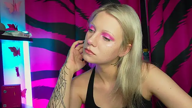 Snapshot of Vasya_Sylvia chatting on 07/18/26, 06:56 Vasya Sylvia online show from 07/18/26, 06:56