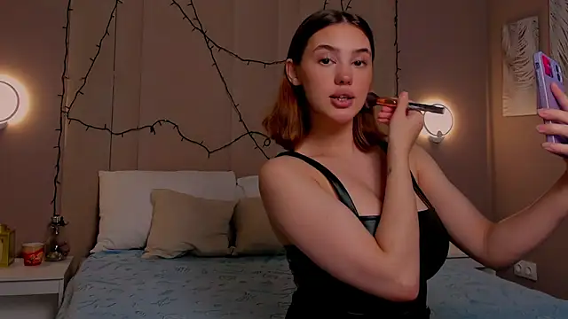 AngelicaKleee online show from 09/20/25, 01:39