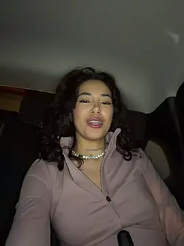 Alexiaa2006 online show from 04/17/26, 09:18