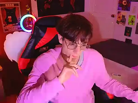 Snapshot of The_Princematt chatting on 11/11/25, 08:42 The Princematt online show from 11/11/25, 08:42