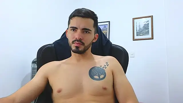 Massimoo 07 online show from 01/11/25, 12:12