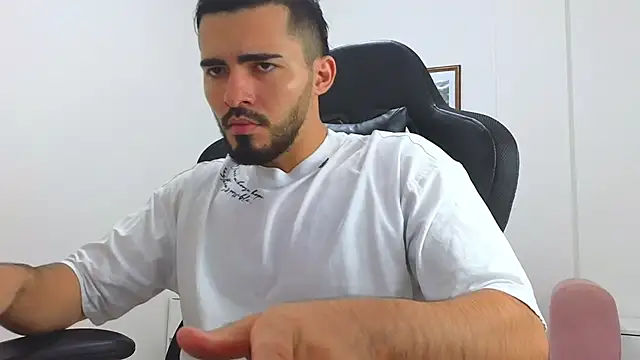 Massimoo 07 online show from 01/30/25, 07:59