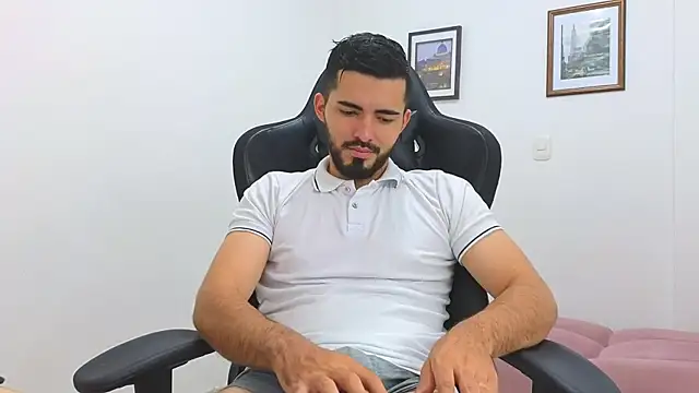 Massimoo 07 online show from 02/03/25, 07:10