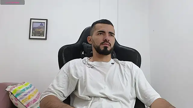 Massimoo 07 online show from 02/13/26, 04:03