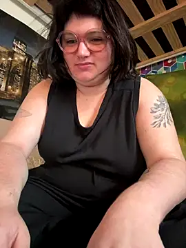  dwhorekin  online show from 09/13/25, 12:38