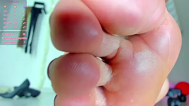 Snapshot of Susan_parker01 chatting on 02/23/25, 12:37 Susan parker01 online show from 02/23/25, 12:37