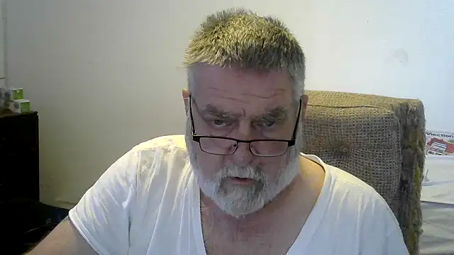 viejo oso online show from 11/05/25, 07:03