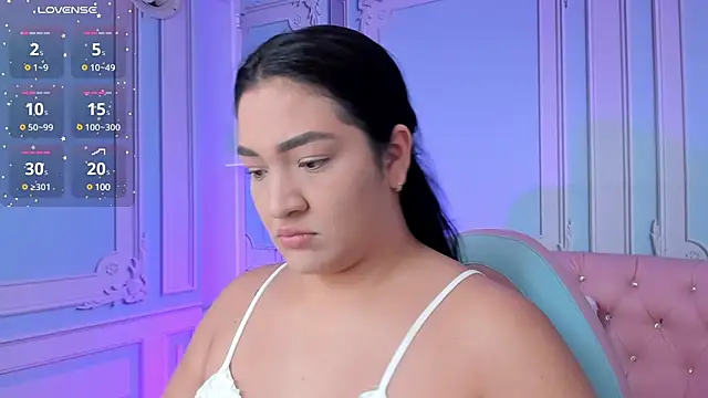 Snapshot of stefany_duque1_ chatting on 01/18/25, 07:26 stefany duque1  online show from 01/18/25, 07:26