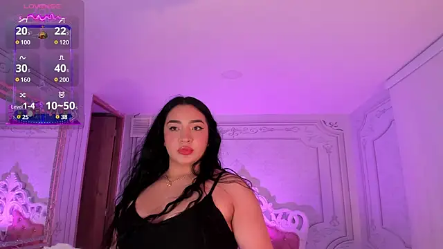 Snapshot of stefany_duque1_ chatting on 02/15/25, 06:23 stefany duque1  online show from 02/15/25, 06:23
