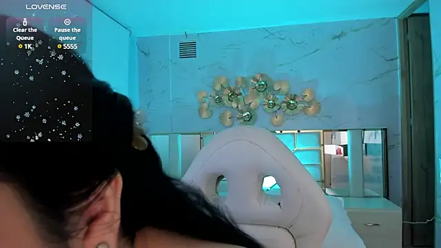 Snapshot of stefany_duque1_ chatting on 03/07/25, 02:36 stefany duque1  online show from 03/07/25, 02:36