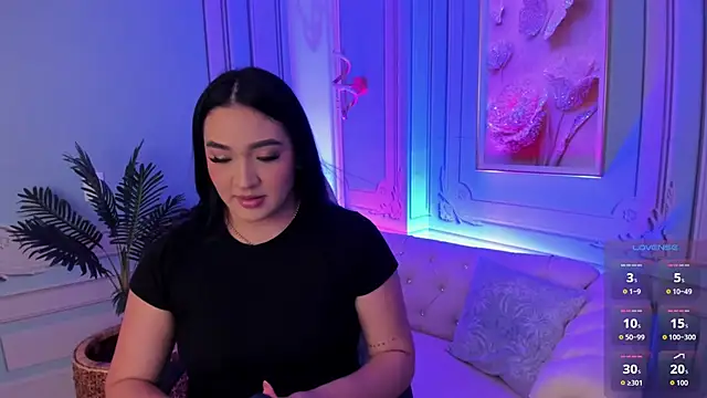 Snapshot of stefany_duque1_ chatting on 10/28/25, 02:48 stefany duque1  online show from 10/28/25, 02:48