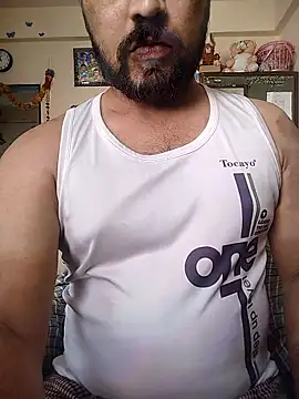 hot punekar online show from 02/24/26, 05:27