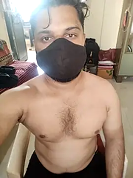 hot punekar online show from 03/18/26, 03:20